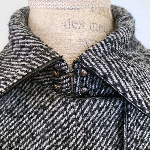 Banana Republic Herring Bone Trench Pea Coat - Picture 7 of 12